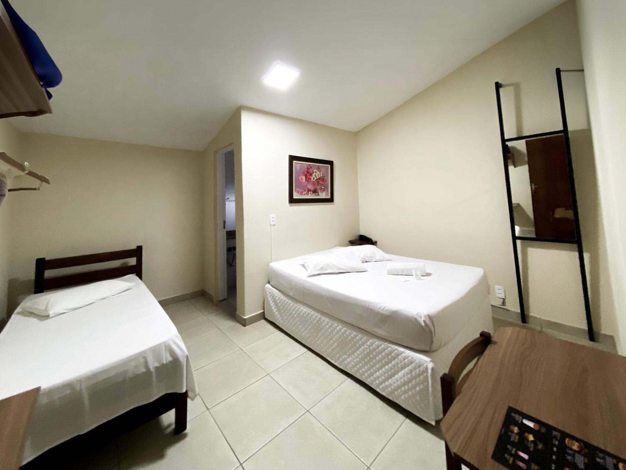 Hotel Graal Inn Келуш Номер фото