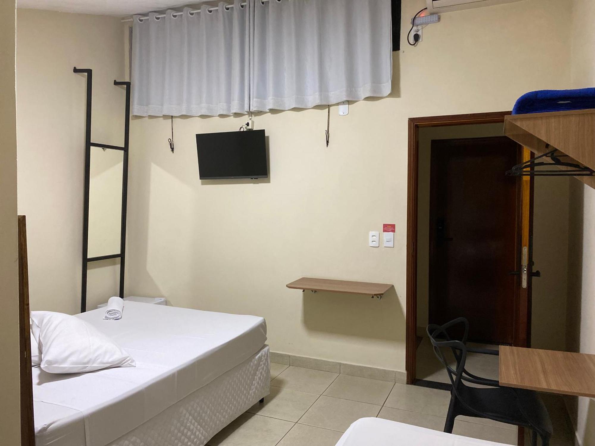 Hotel Graal Inn Келуш Номер фото