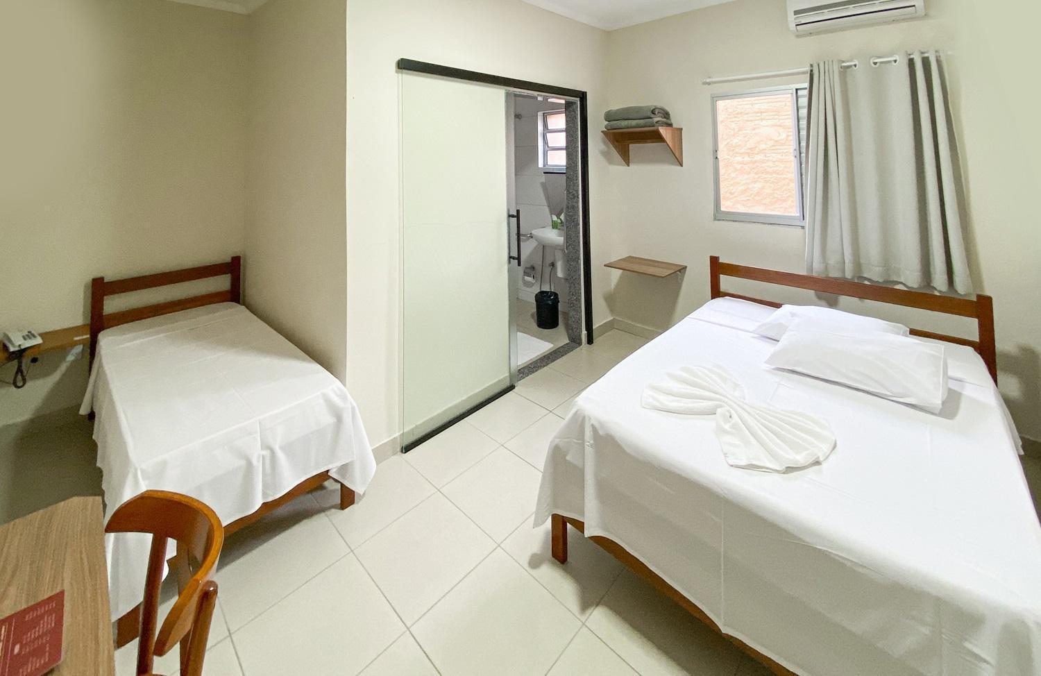 Hotel Graal Inn Келуш Экстерьер фото