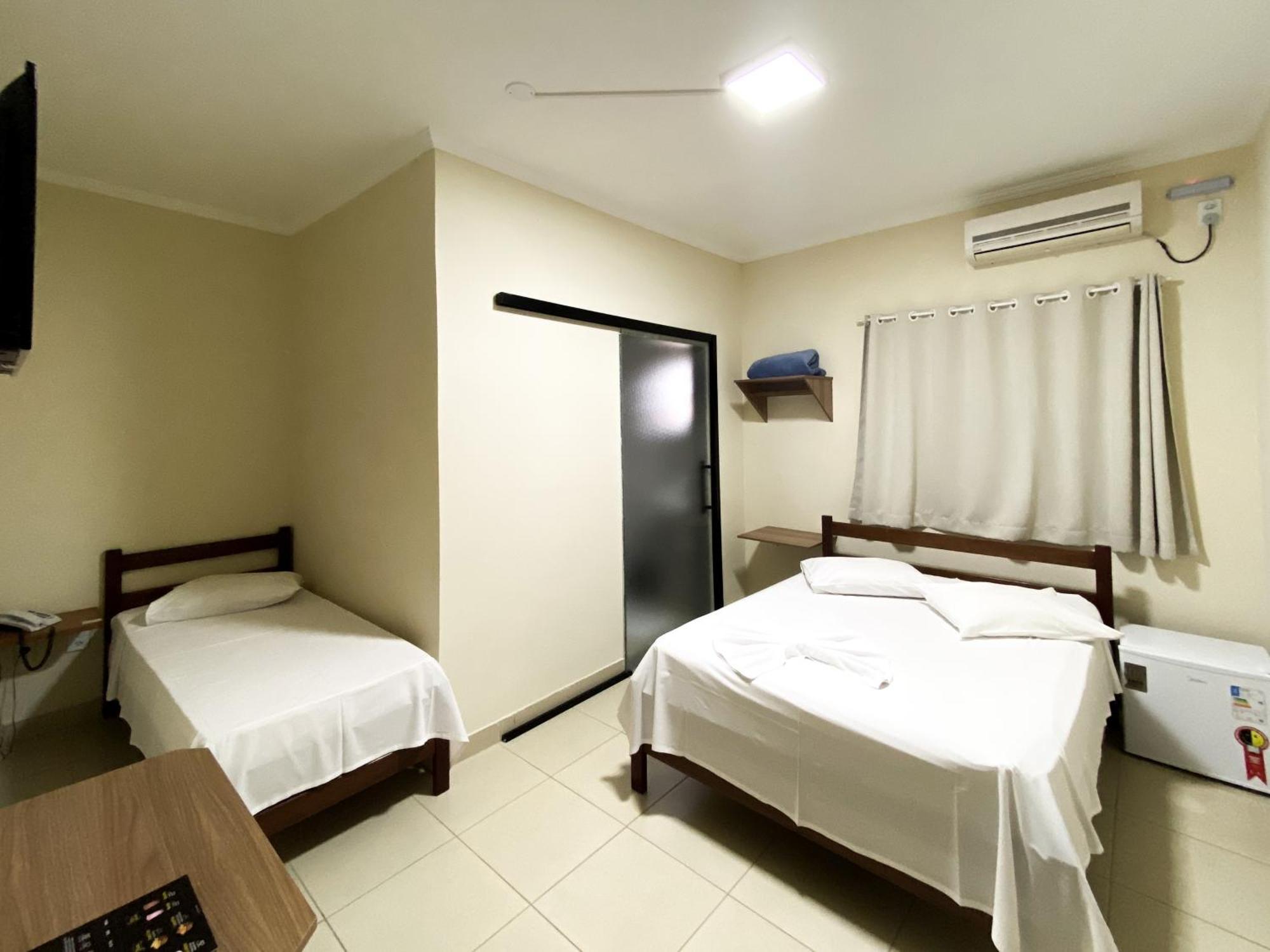 Hotel Graal Inn Келуш Номер фото